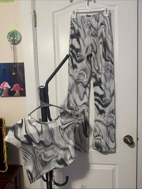 Black & White Marble Print Two-Piece Set - Crop Top & Flared Pants